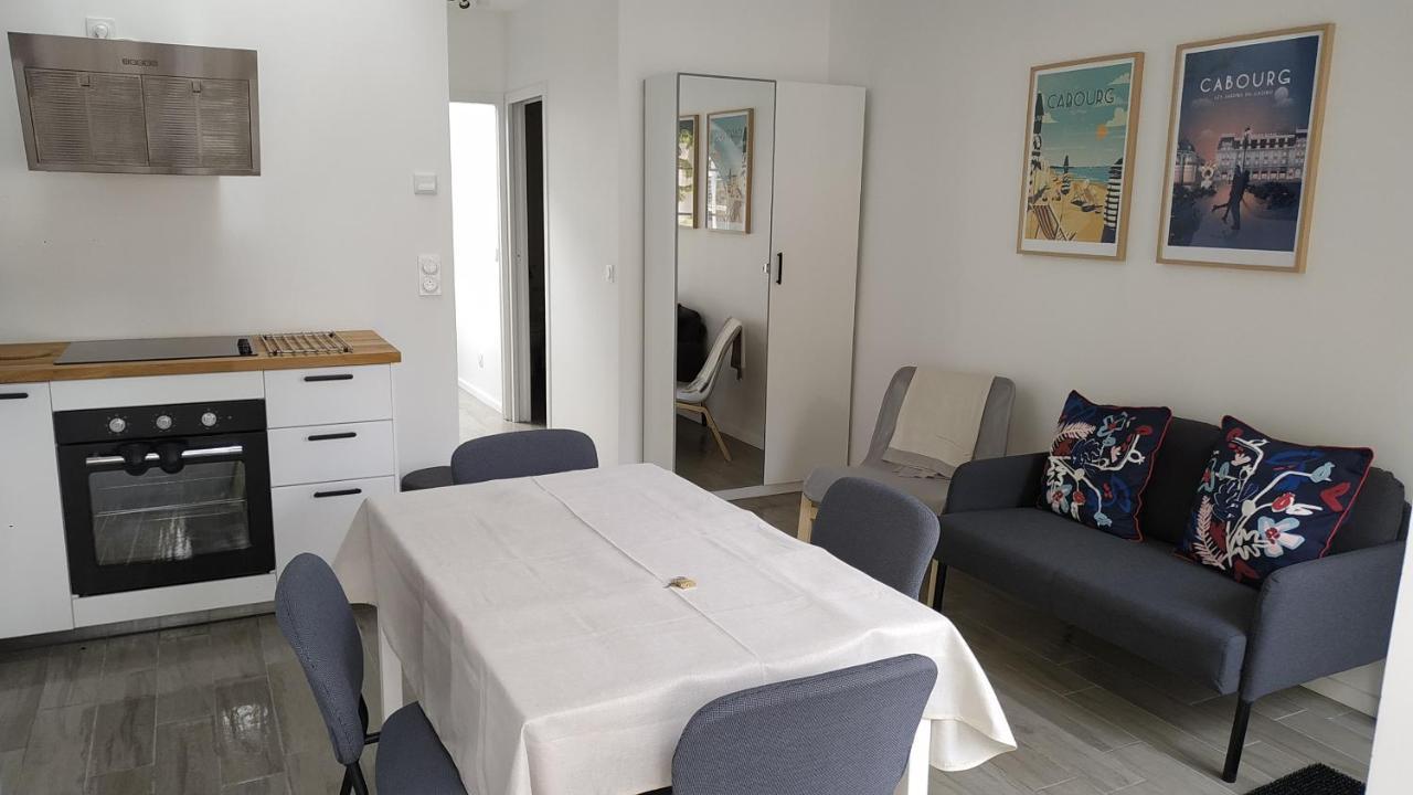 Charmant et lumineux logement, au cœur de Cabourg Extérieur photo